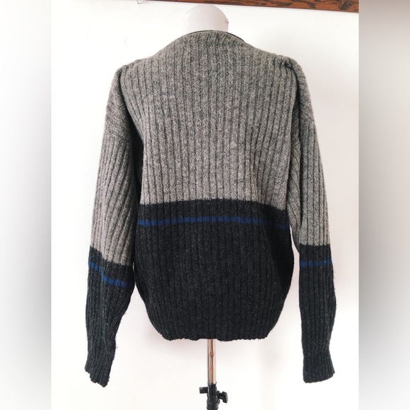 Vintage 80s Yves Saint Laurent Wool Cardigan / Vintage YSL Sweater - Picture 10 of 11
